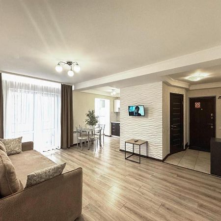 Artal Apartment On Obolonskyi Avenue 16A, 2 Bedroom Kiev Exterior foto